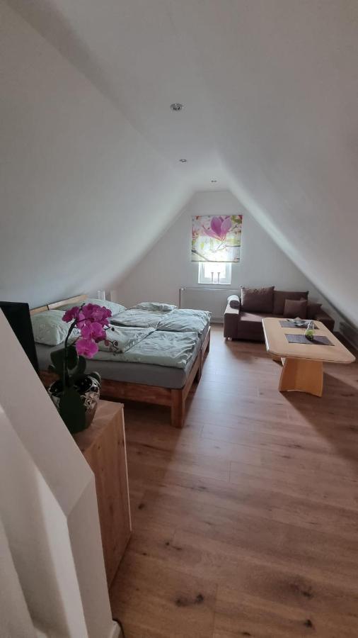 Ferienwohnung Bei Natie บรีโลน ภายนอก รูปภาพ