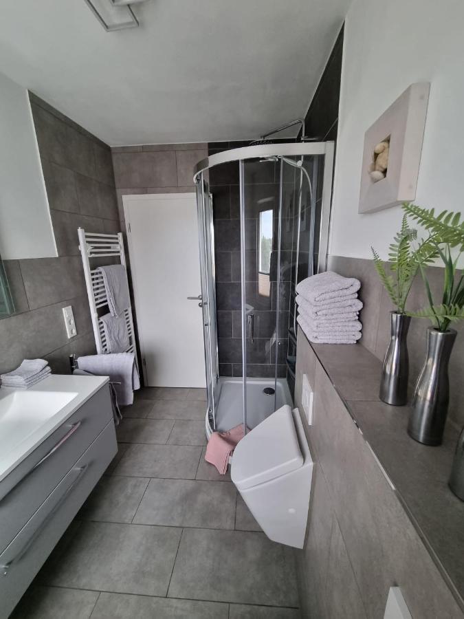 Ferienwohnung Bei Natie บรีโลน ภายนอก รูปภาพ